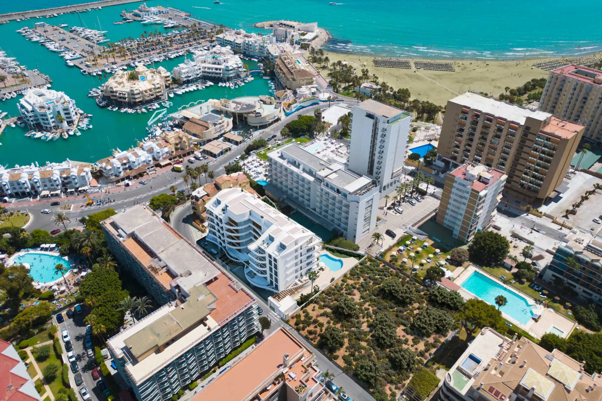 Pisos-Venta-BenalmÃ¡dena-1441228-Foto-56